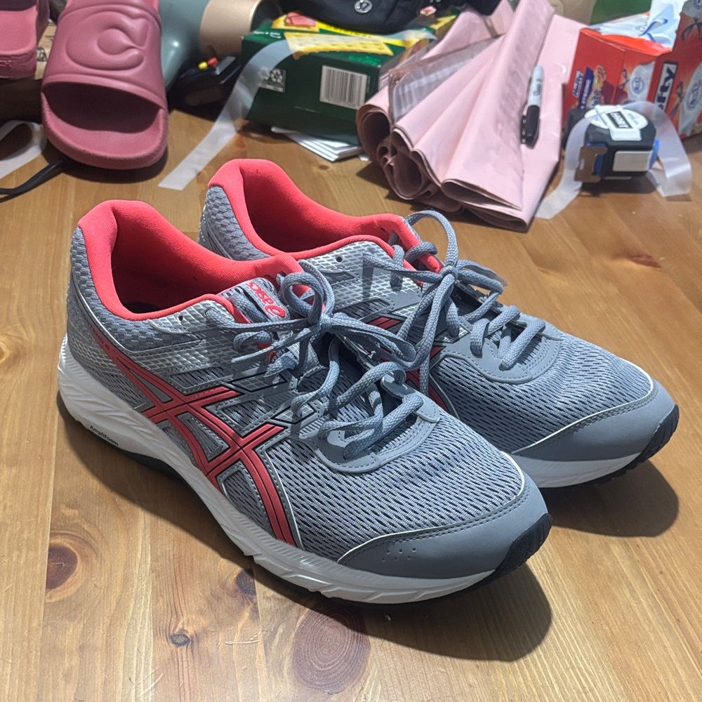ASICS Gel Contend 6 Women’s 11